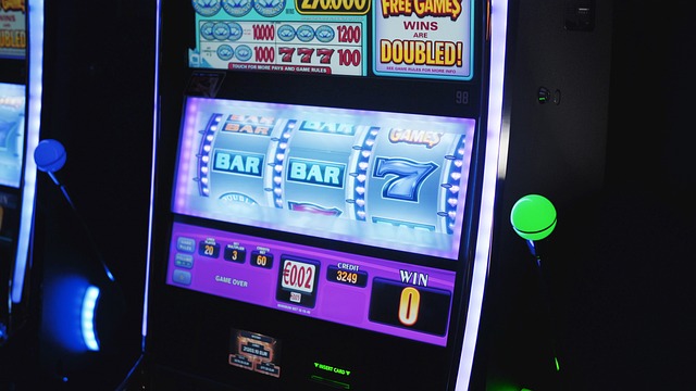Hỗ trợ rút tiền iwin - Trải nghiệm đắng cay của người chơi online gambling